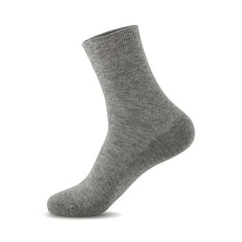 Los hombres calcetines de algodón a granel precio hombre de gran tamaño de las empresas calcetines sólida marca de calcetines de los hombres (UE 39-46) (US 7.0 A 12.0) VKMONY