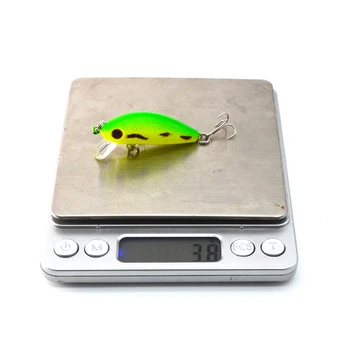 8pcs/lote de 5 cm/3.8 G Carpa Cebo Artificial Pesca Wobbler Minnow Señuelos de Pesca de la Lubina con Señuelos Crankbait de la Trucha de Aparejos de Anzuelo Con Ojos 3D
