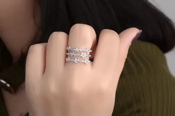 Venta caliente de la moda brillante estrella pequeña de cristal hembra de la plata esterlina 925 señoras dedo anillos de boda de la joyería de regalo de las mujeres