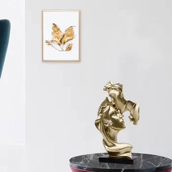1 Pc Parejas Beso Estatuilla Parejas Artesanías Escultura de Mesa Ornamento Personalizado Estatua para el Hogar Sala de estar