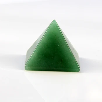 2020 30 mm natural Aventurina Verde de cristal de cuarzo de la pirámide de Chakra Piedras de Sanación Reiki