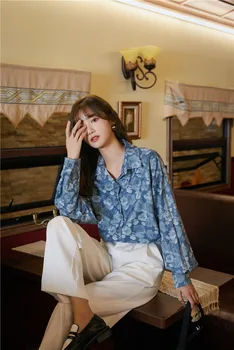 CHEERART Vintage de la Impresión Floral Azul de gran tamaño de la Camisa de las Mujeres de color Azul de Manga Larga de la parte Superior de la Linterna de la Manga de la Blusa de Otoño 2020 Ropa de Moda