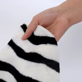 Falsa Impresión de Zebra Alfombra Lindo Alfombra para la Sala de estar Suave en Blanco y Negro de Animales de la Alfombra para la Habitación del Niño 140x160cm