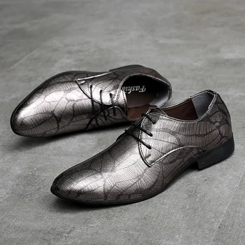 Hombre de cuero de Oxford, Zapatos de cordones Transpirable zapatos Formales de la Oficina de Tamaño 38-44 Pisos Casual Zapatos de Vestir para los Hombres la decoración de la Etapa %