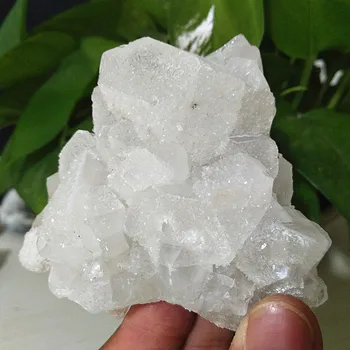 Hermosos ejemplares de el cristal de Ojo de pez y mineral de la muestra con la energía natural de las piedras curativas