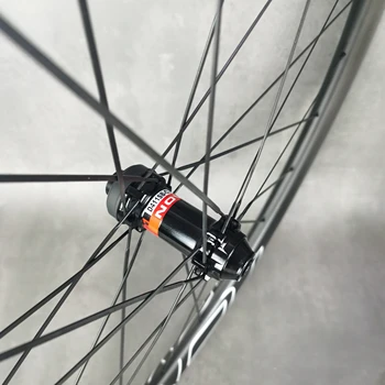 700C 50 mm profundidad de la Carretera de freno de disco CLX50 ruedas de carbono 25 mm de ancho bicicleta cubierta/juego de ruedas tubulares de carbono con bujes novatec