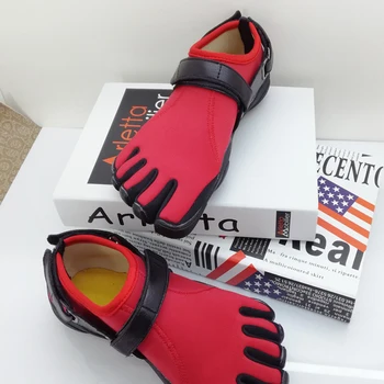 TaoBo Cinco dedos Zapatillas para Hombres y Mujeres en Pie de ajuste de las Zapatillas de deporte Variedad de Opciones de Color Transpirable y Cómodo