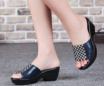 Más el Tamaño de 40-42 de diamante de imitación de Cuñas, Zapatillas de 2019 Nuevo Verano de Mujer Sandalias de Lentejuelas de Cuero Genuino Cuero de las Mujeres Zapatos