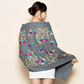 Delicados bordados de flores de invierno de la bufanda de la cachemira pashmina para las mujeres bufandas de moda borla larga sjaal echarpe foulard femme